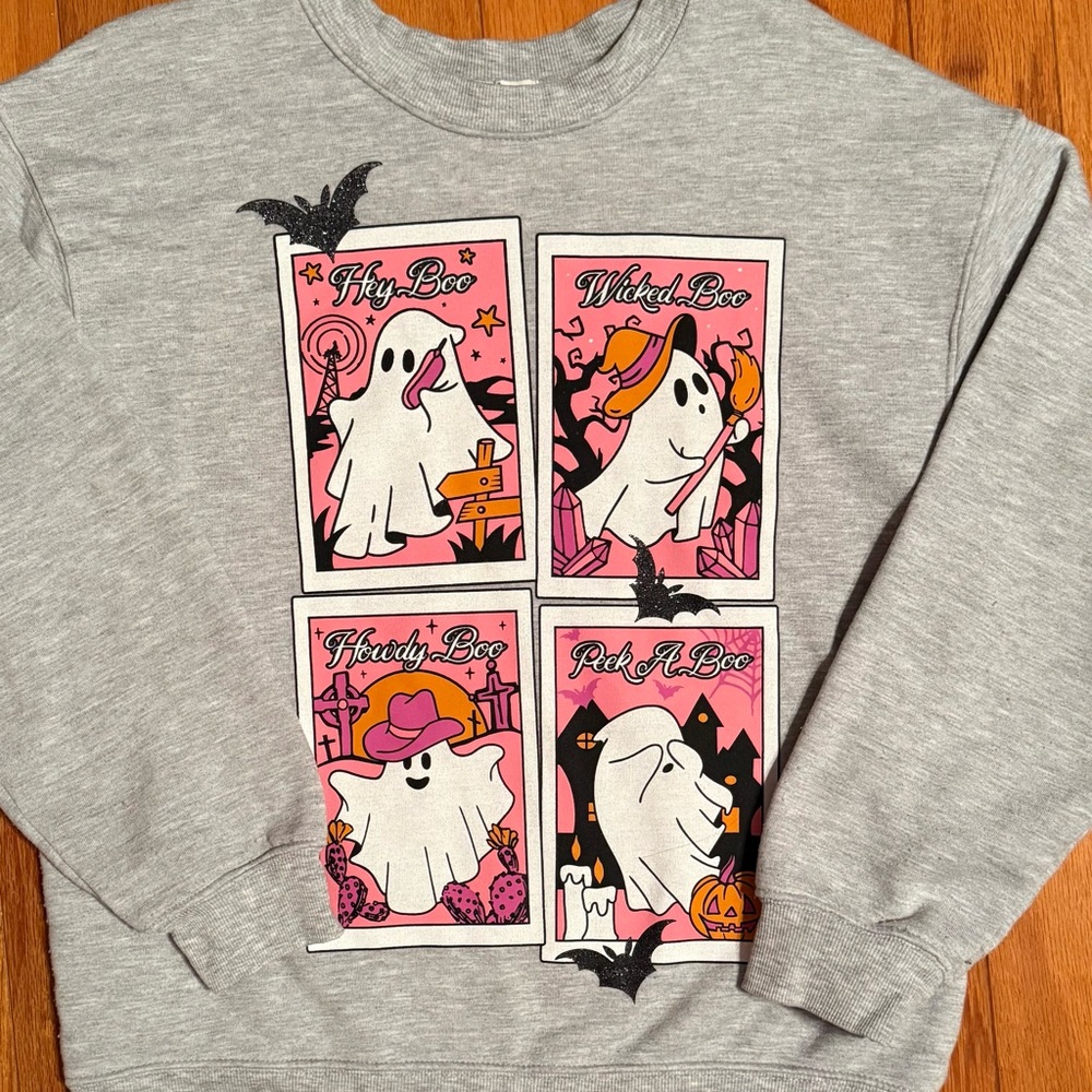 Gray Ghost Graphic Sweatshirt
